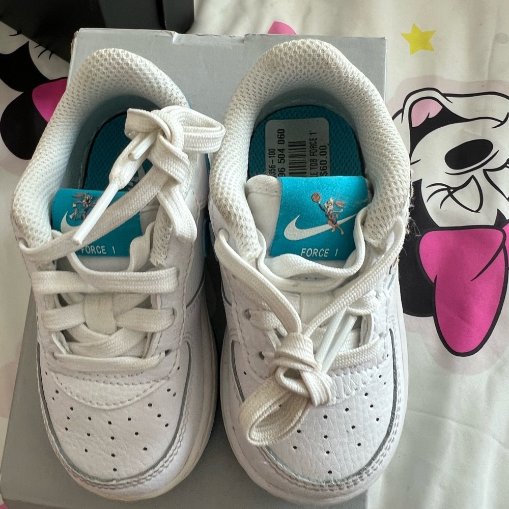 Nike Airforce 1s